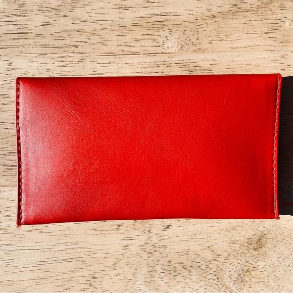 Classic Red Padded Chevron Leather 3 Compartment Handbag w. Gold Chain Crossbody - Picture 6 of 8